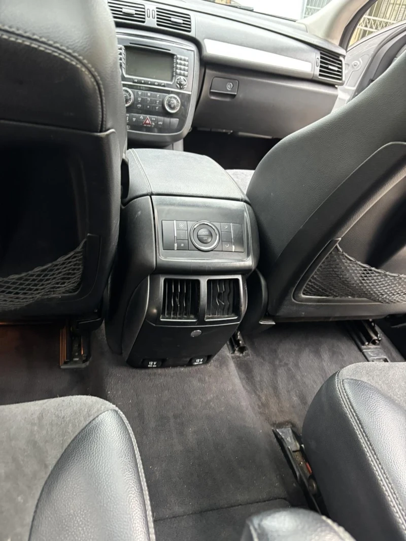 Mercedes-Benz R 320 4matic, снимка 9 - Автомобили и джипове - 51750561