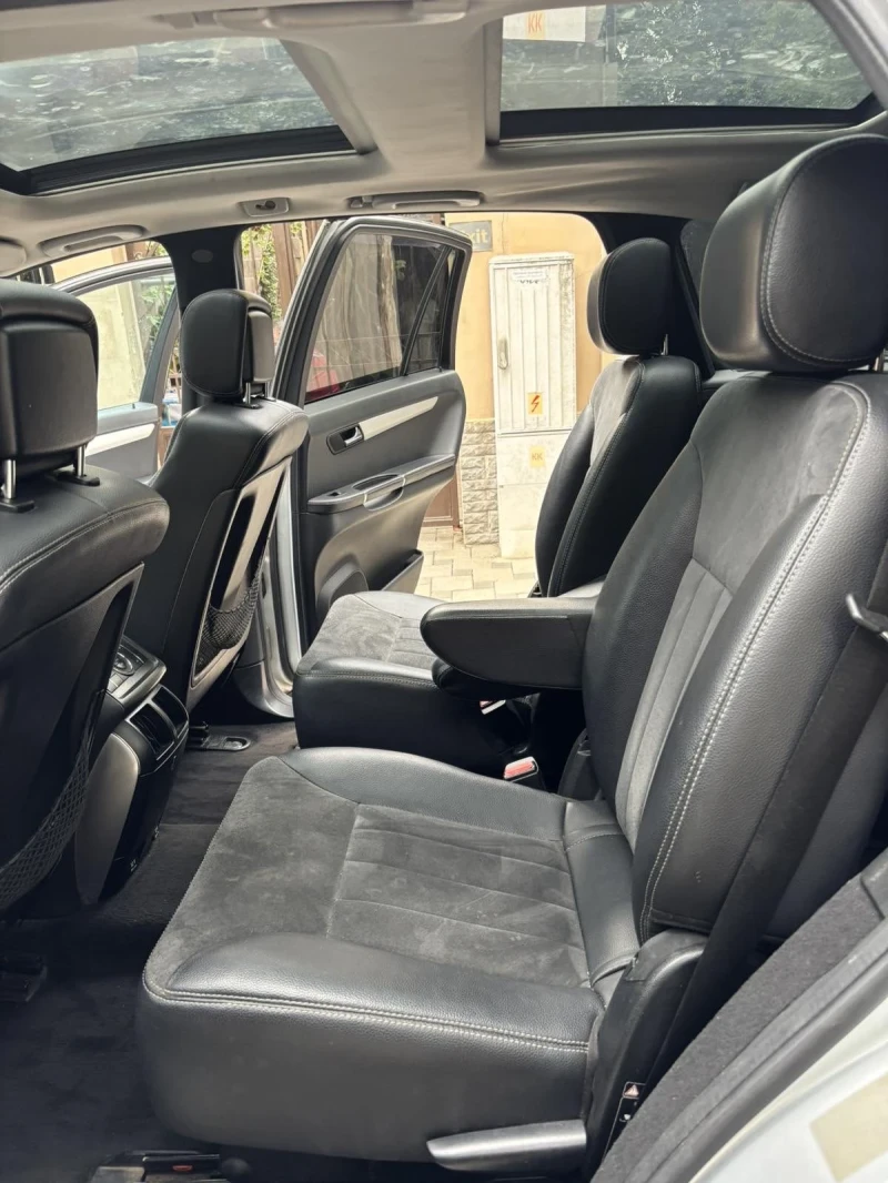 Mercedes-Benz R 320 4matic, снимка 8 - Автомобили и джипове - 51750561