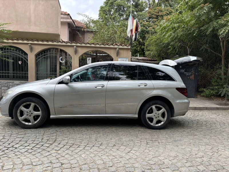 Mercedes-Benz R 320 4matic, снимка 2 - Автомобили и джипове - 51750561