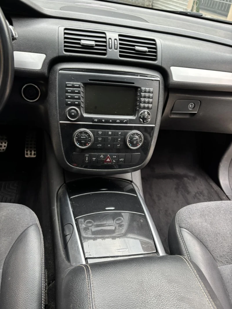 Mercedes-Benz R 320 4matic, снимка 6 - Автомобили и джипове - 51750561