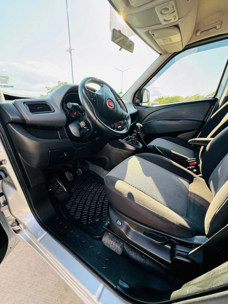 Fiat Doblo МАХИ 2.0!Немска!1-ви собств!АВТОМОБИЛ ЗА ЦЕНИТЕЛИ!, снимка 8 - Автомобили и джипове - 52504657