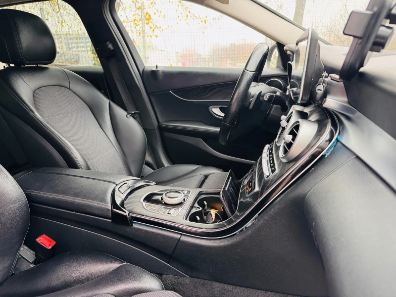 Mercedes-Benz C 300 Hybrid, снимка 11 - Автомобили и джипове - 52856546