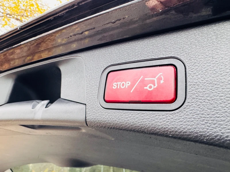 Mercedes-Benz C 300 Hybrid, снимка 9 - Автомобили и джипове - 52856546