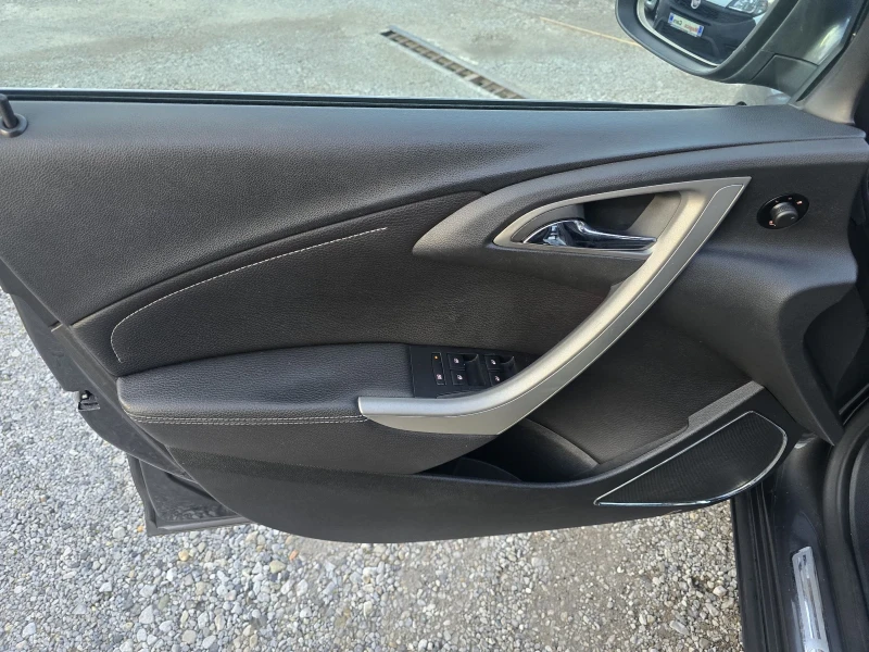 Opel Astra 1.7d, снимка 8 - Автомобили и джипове - 53457810