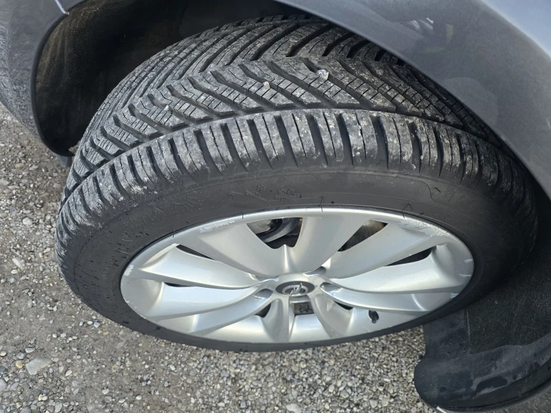 Opel Astra 1.7d, снимка 12 - Автомобили и джипове - 53457810