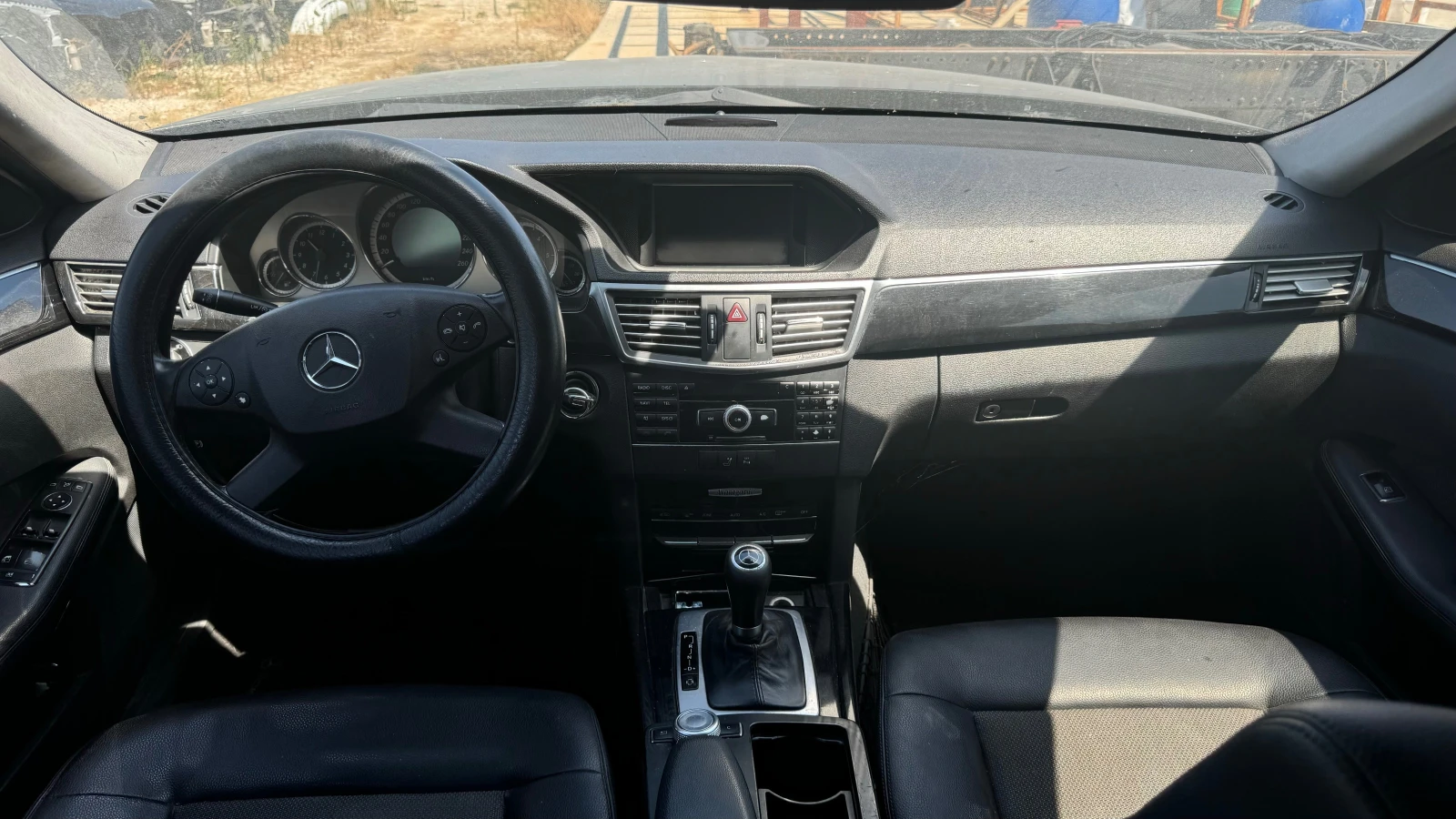 Mercedes-Benz E 220 Mercedes-Benz E 220 CDI BLUEEFFICIENCY AVANTGARDE  | Mobile.bg — изображение 13