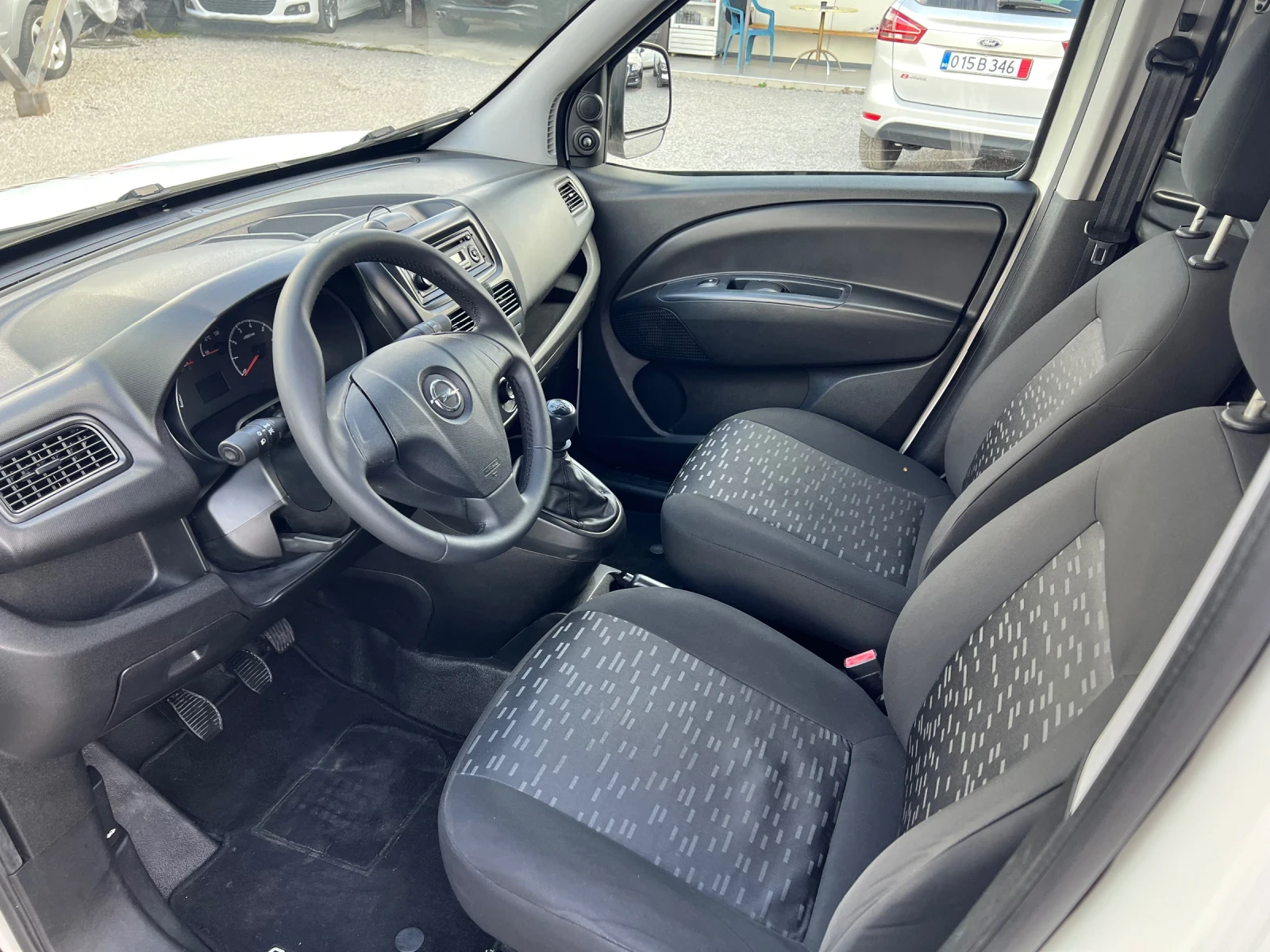 Opel Combo 1.6jtd euro6b - изображение 7