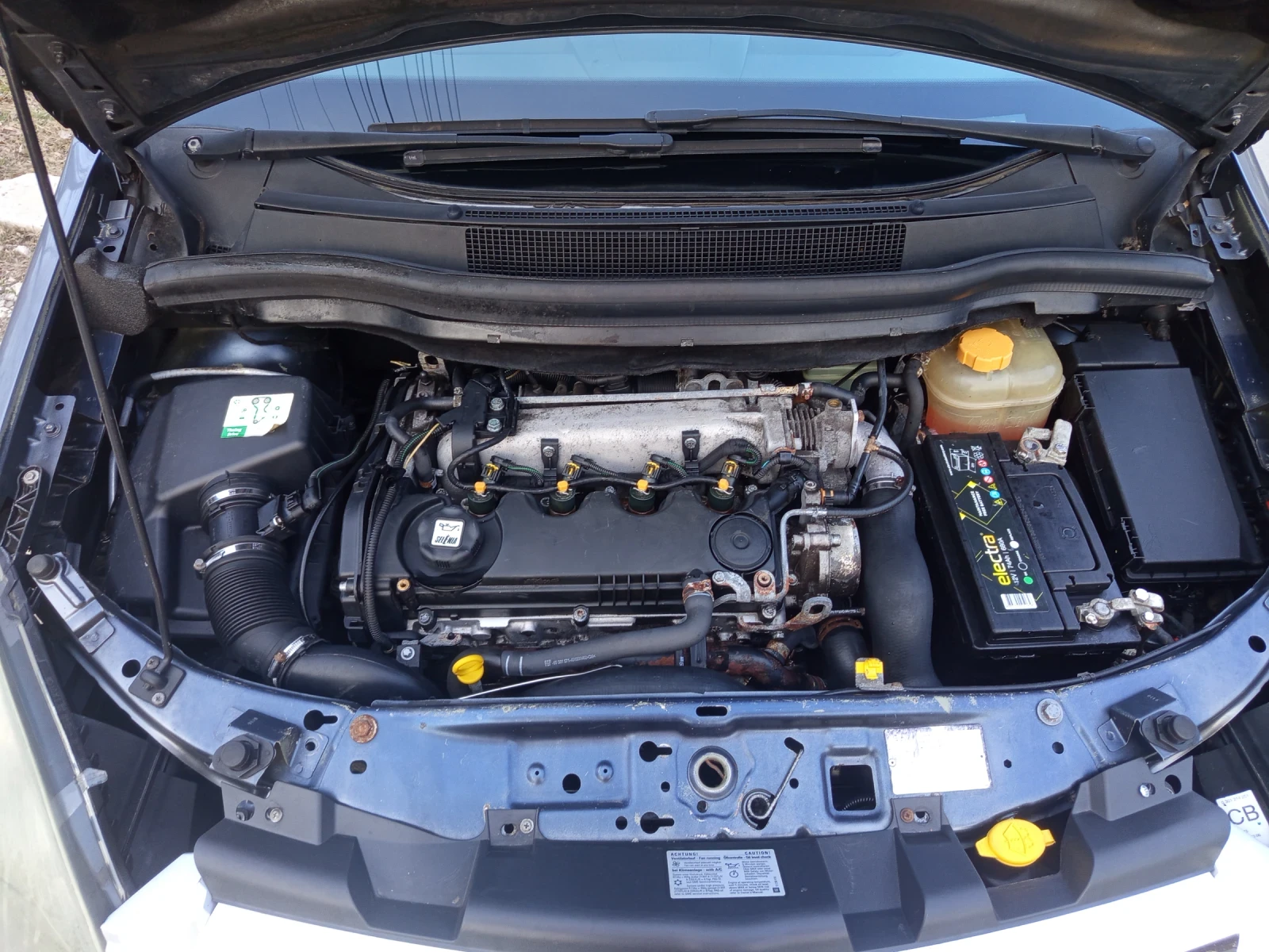 Opel Zafira  - изображение 7