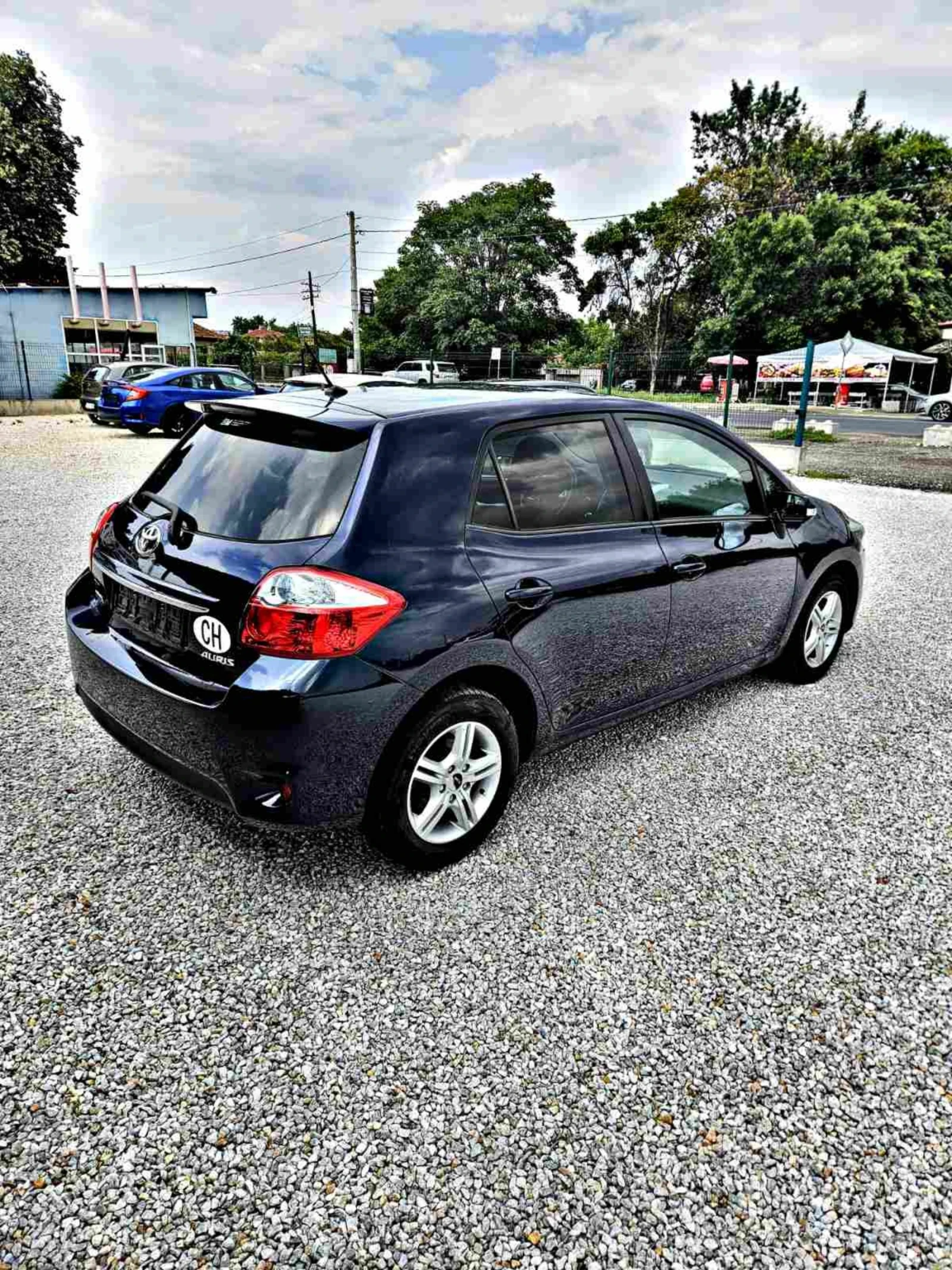 Toyota Auris 1.8 бенз.147 кс - изображение 6