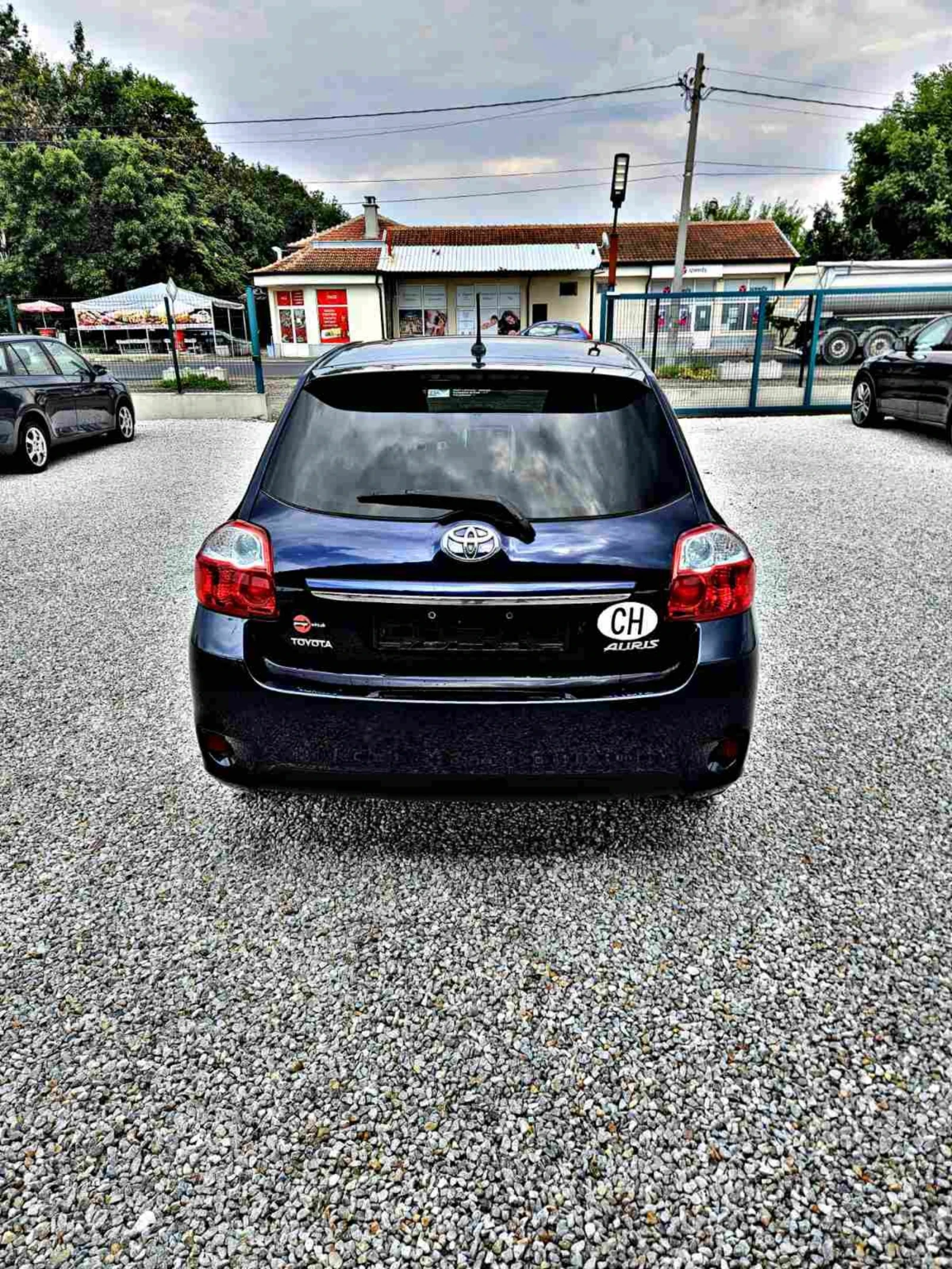 Toyota Auris 1.8 бенз.147 кс - изображение 4