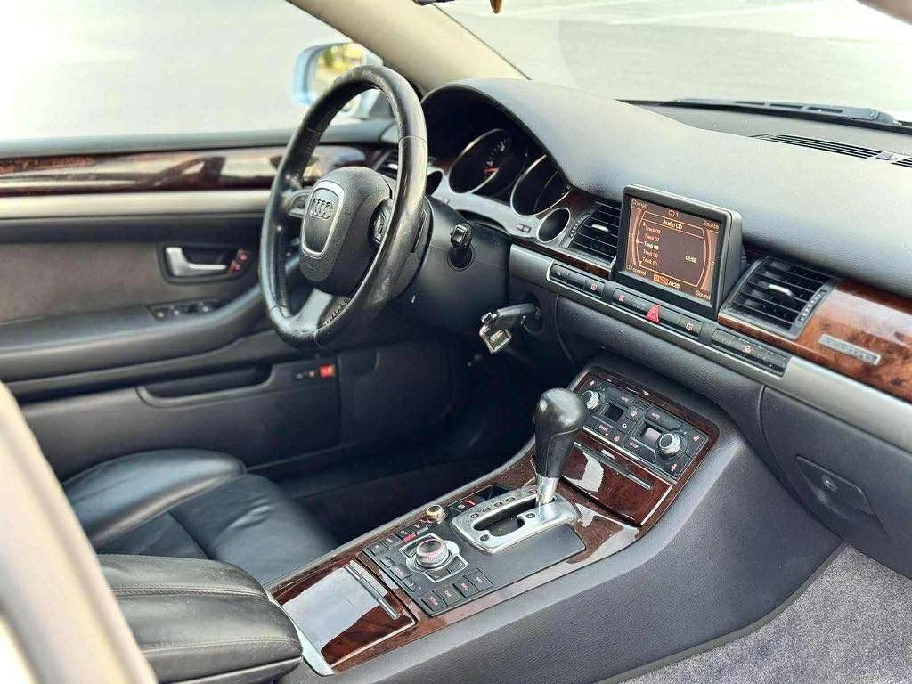 Audi A8 4.2 TDI  20 Нови гуми - изображение 6