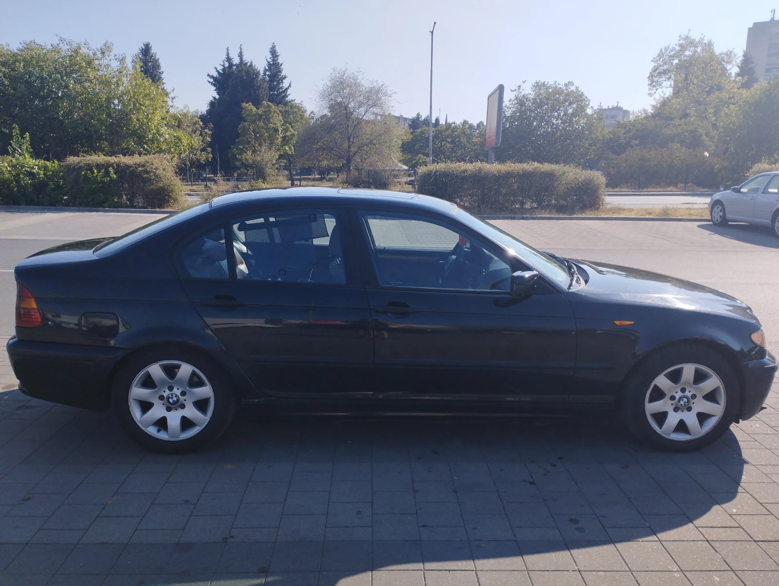 BMW 320 E46 - изображение 5