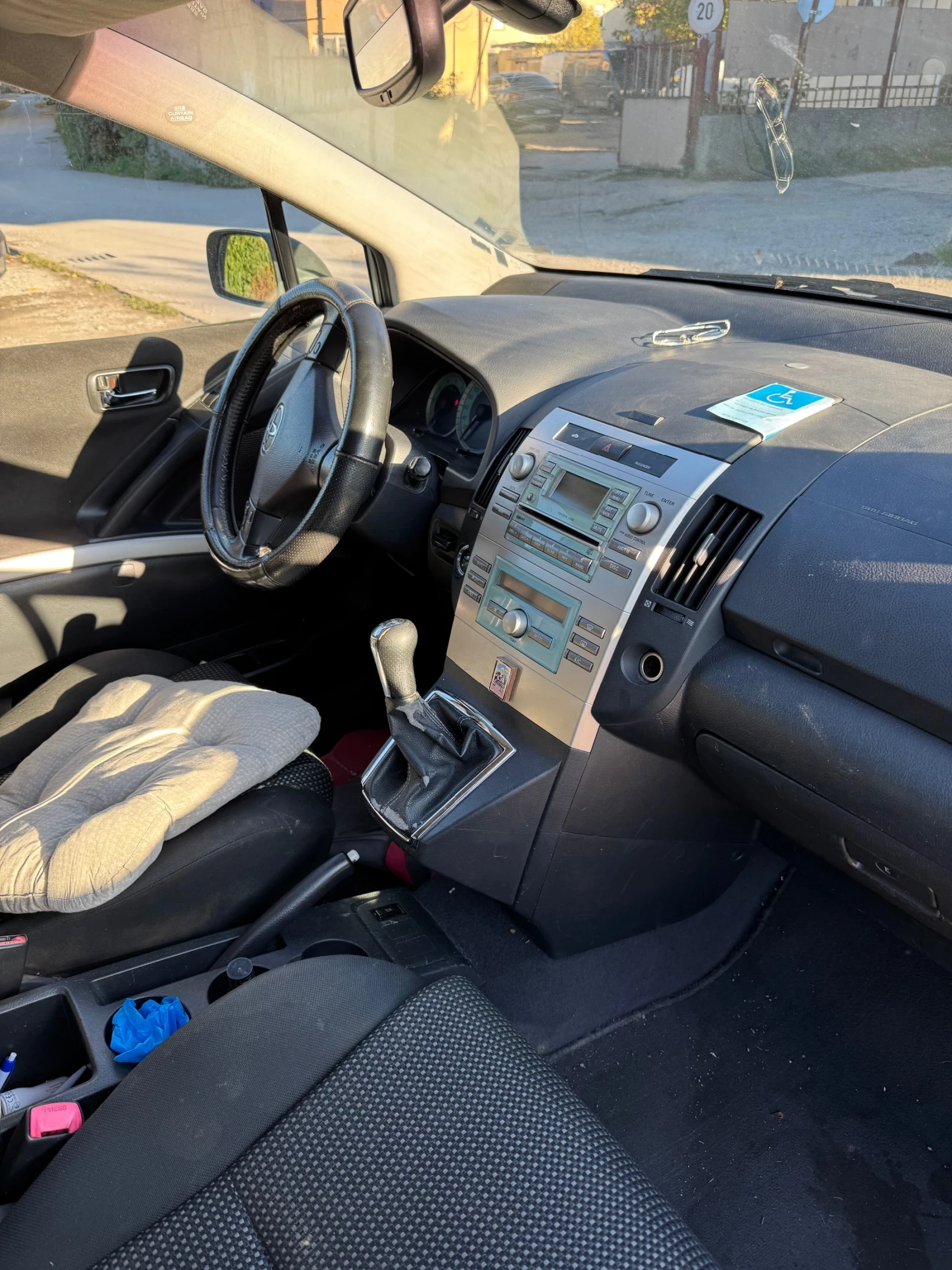 Toyota Corolla verso  - изображение 6