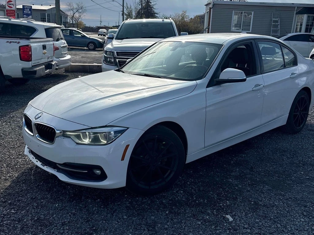 BMW 330 * 330i xDrive * CARFAX *    | Mobile.bg   1