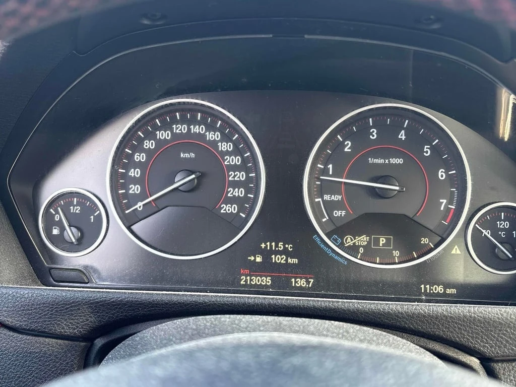 BMW 330 * 330i xDrive * CARFAX * БЕЗ ПЪРВОНАЧАЛНА ВНОСКА - изображение 8