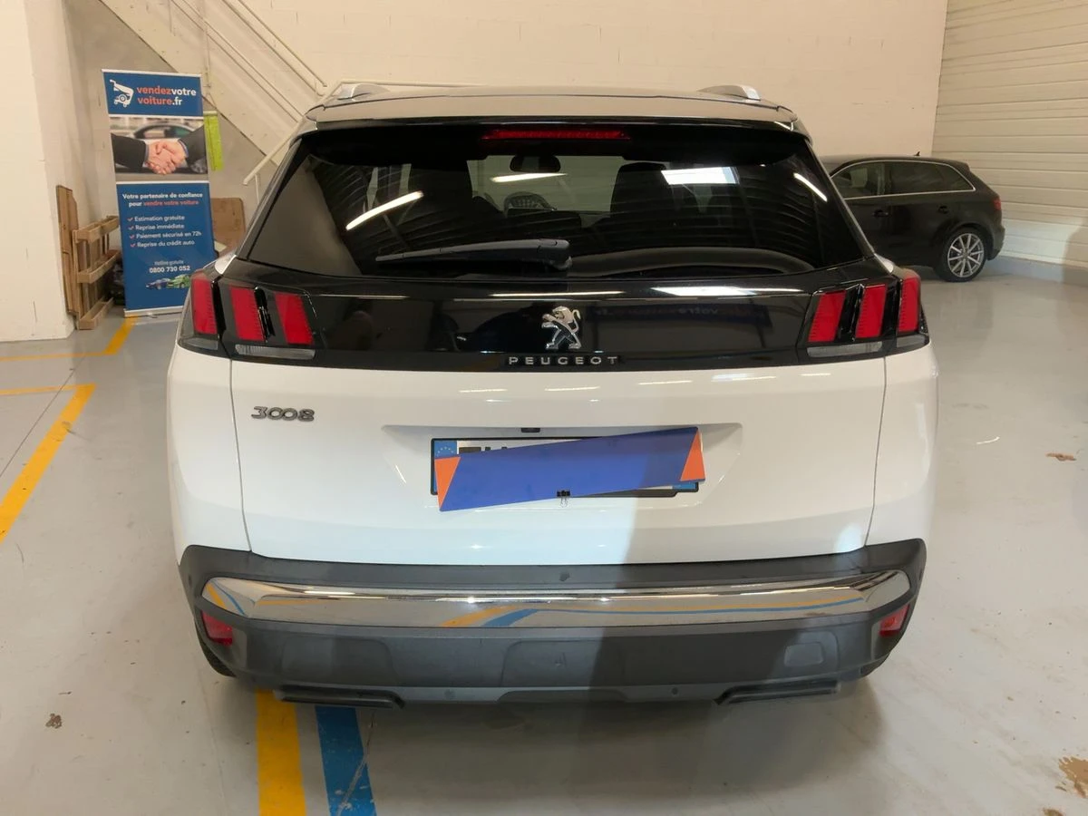 Peugeot 3008 1.2 Allure, снимка 4 - Автомобили и джипове - 53800667