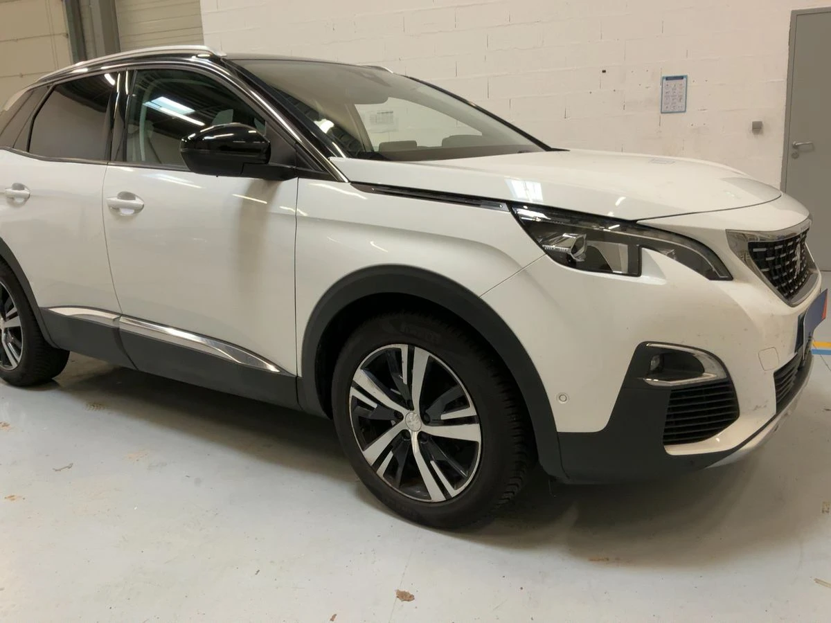 Peugeot 3008 1.2 Allure, снимка 6 - Автомобили и джипове - 53800667