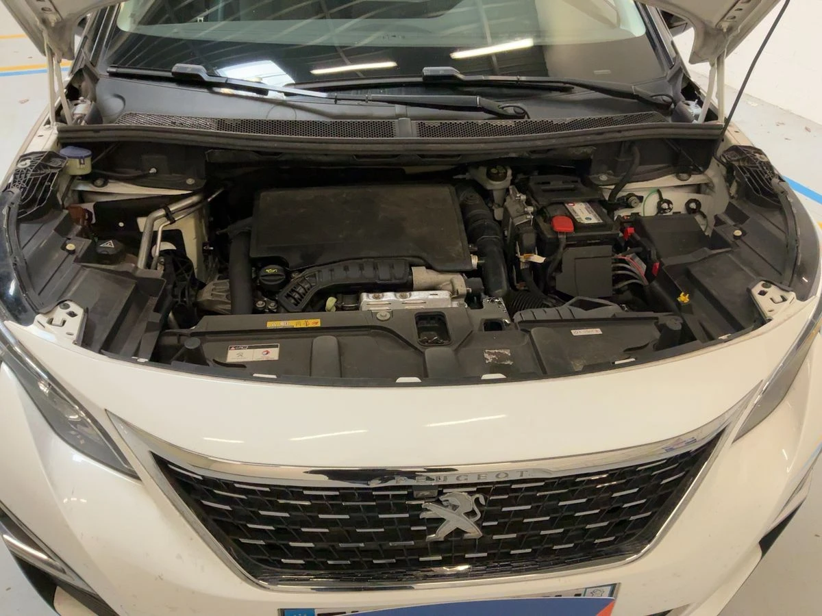 Peugeot 3008 1.2 Allure, снимка 10 - Автомобили и джипове - 53800667