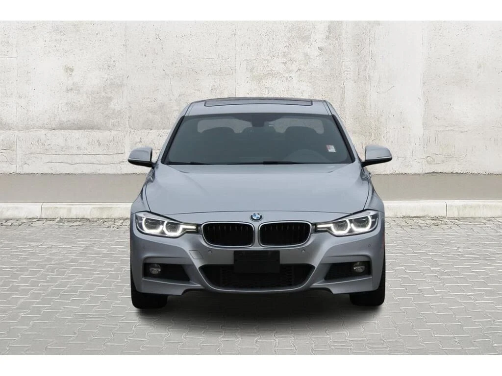 BMW 330 M ПАКЕТ * ИЗРЯДНИ ОБСЛУЖВАНИЯ * БЕЗ ИНЦИДЕНТИ * , снимка 2 - Автомобили и джипове - 53829372