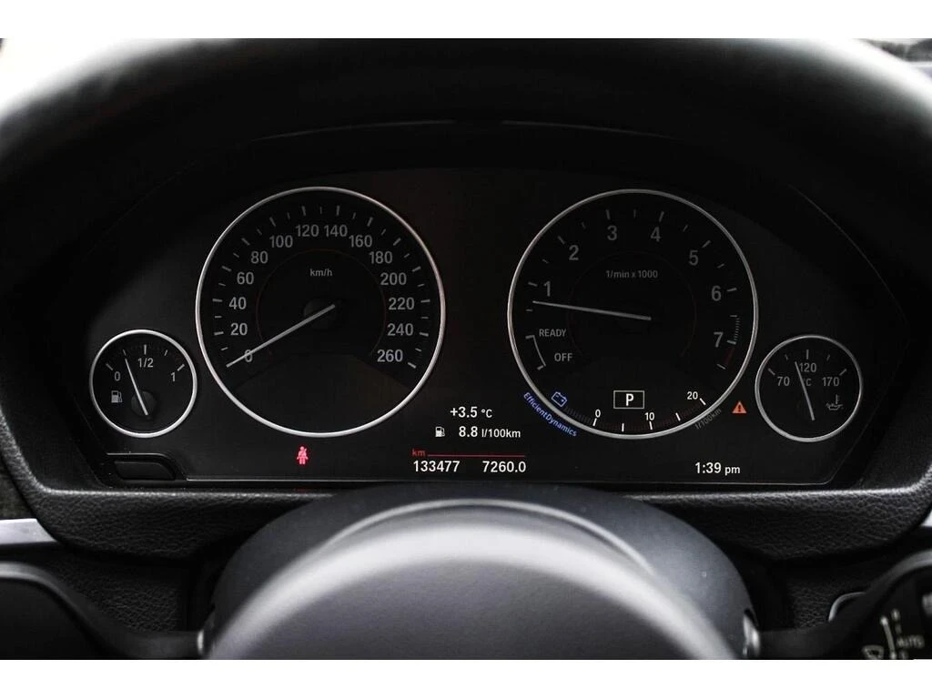 BMW 330 M ПАКЕТ * ИЗРЯДНИ ОБСЛУЖВАНИЯ * БЕЗ ИНЦИДЕНТИ * , снимка 9 - Автомобили и джипове - 53829372