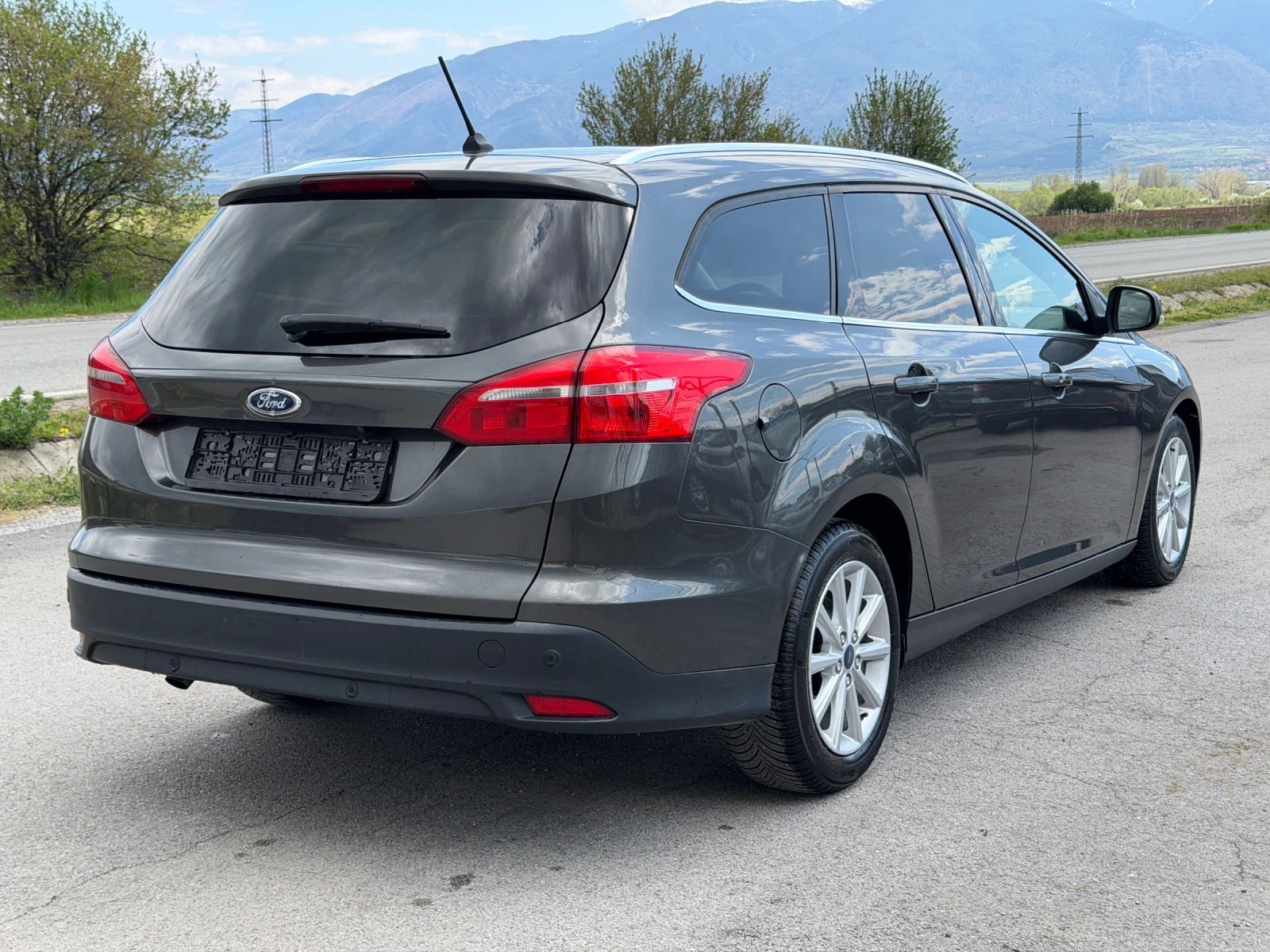 Ford Focus 1.5 TDCI, снимка 5 - Автомобили и джипове - 54328808