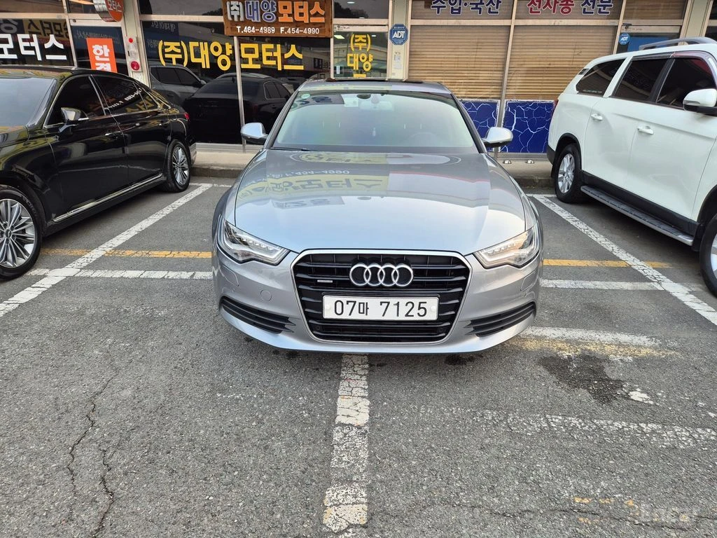 Audi A6 3.0 TDI Quattro* ПОДГРЕВ* КАМЕРА* ШИБИДАХ* , снимка 2 - Автомобили и джипове - 54749394