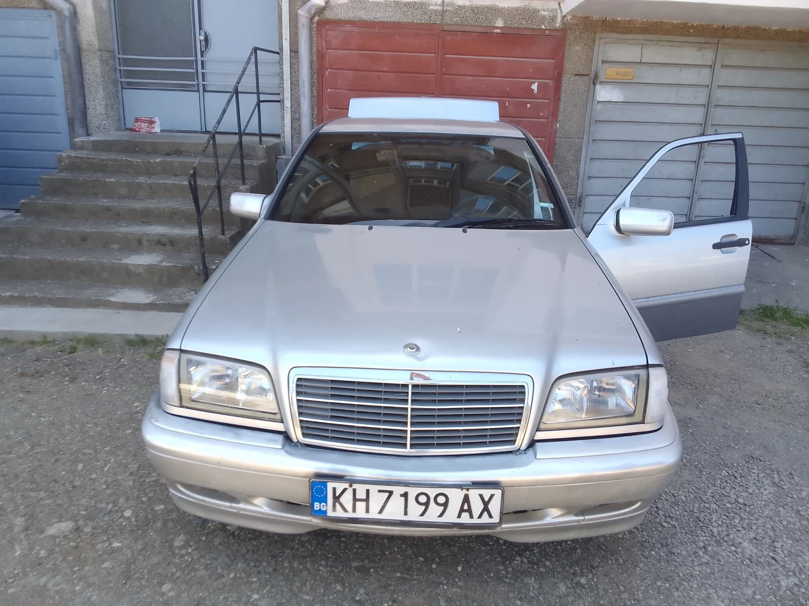 Mercedes-Benz C 220 С220, снимка 4 - Автомобили и джипове - 55240805
