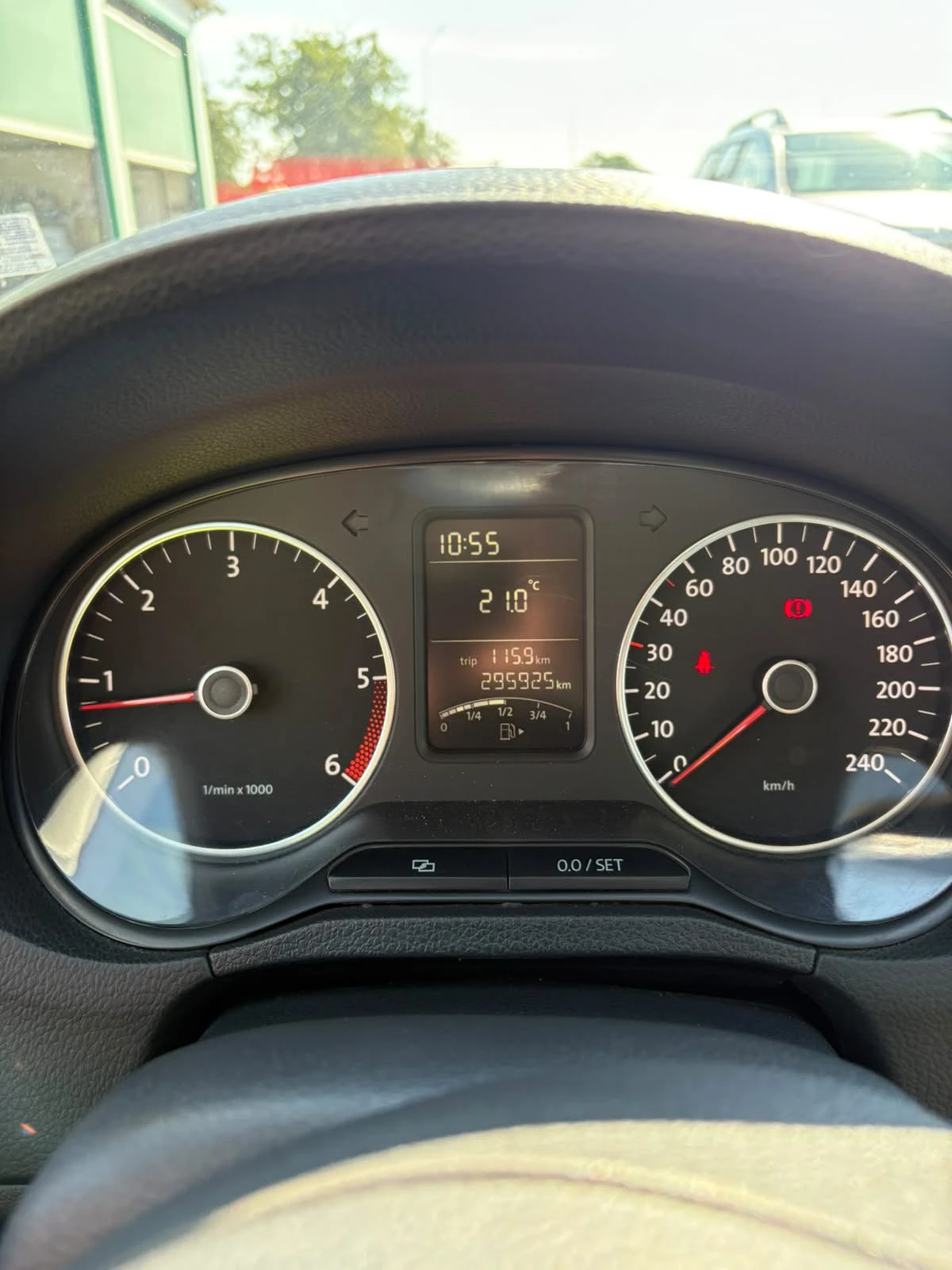 VW Polo, снимка 12 - Автомобили и джипове - 56161857