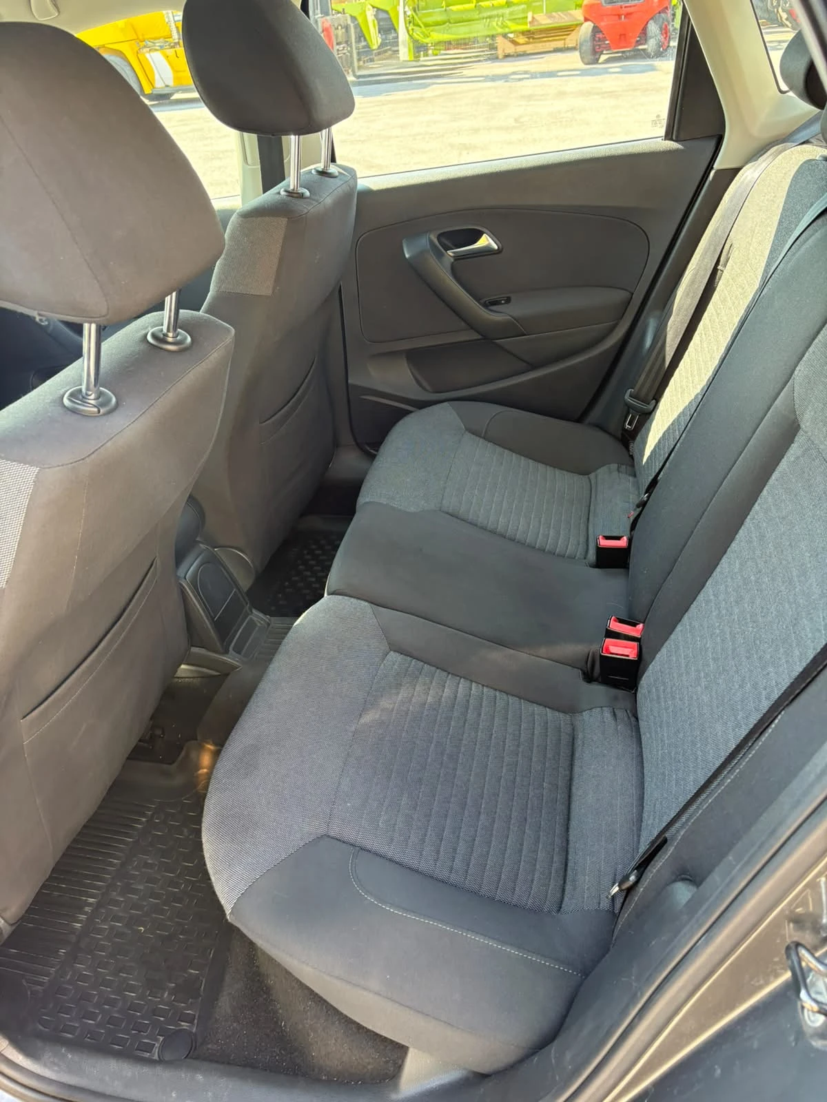 VW Polo, снимка 16 - Автомобили и джипове - 56161857
