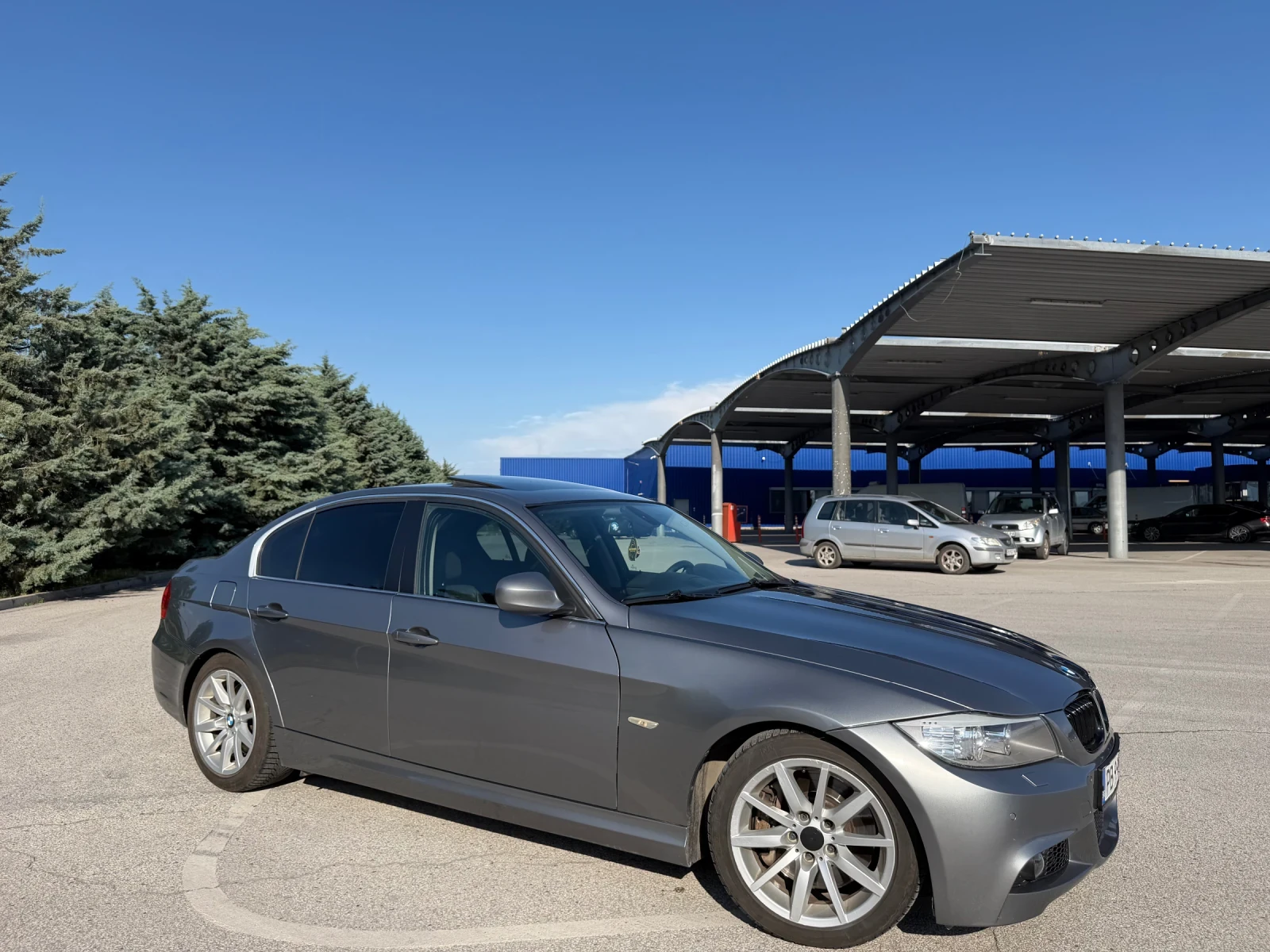 BMW 330 330D facelift 245кс