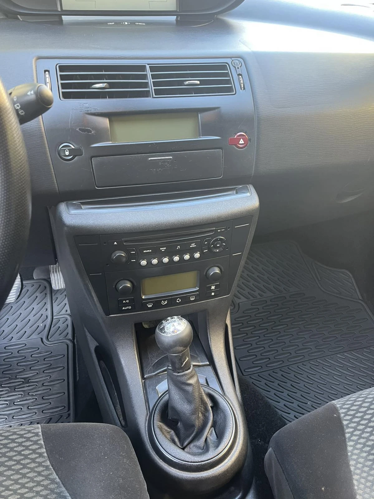 Citroen C4, снимка 7 - Автомобили и джипове - 56375643