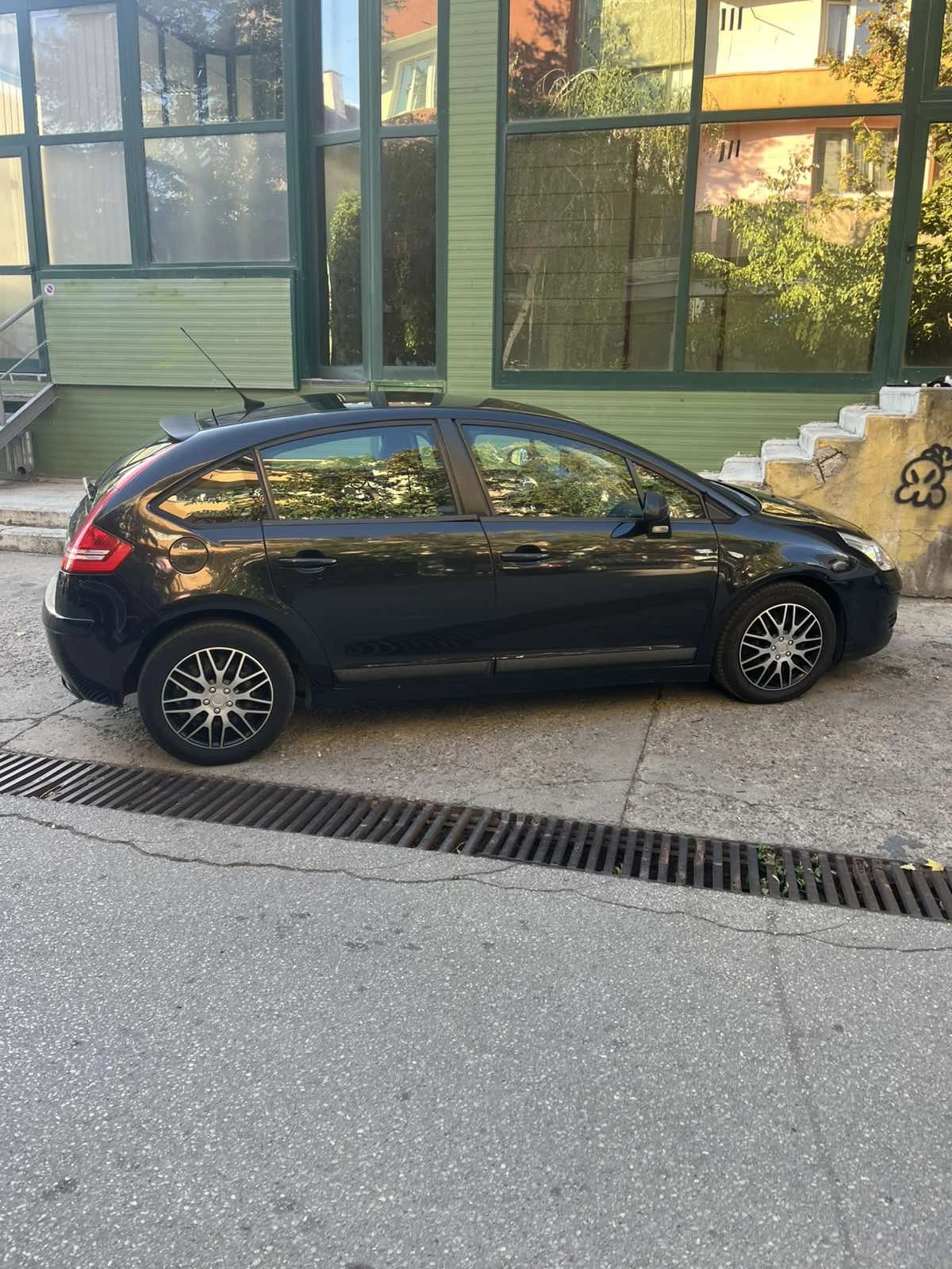 Citroen C4, снимка 3 - Автомобили и джипове - 56375643