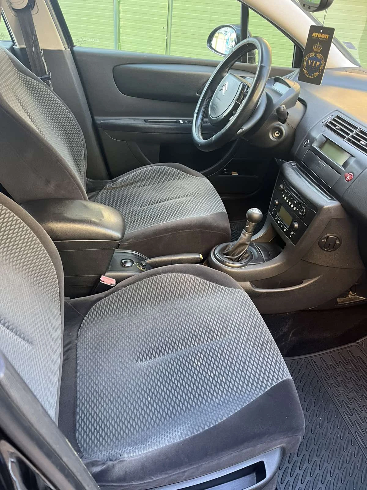 Citroen C4, снимка 8 - Автомобили и джипове - 56375643
