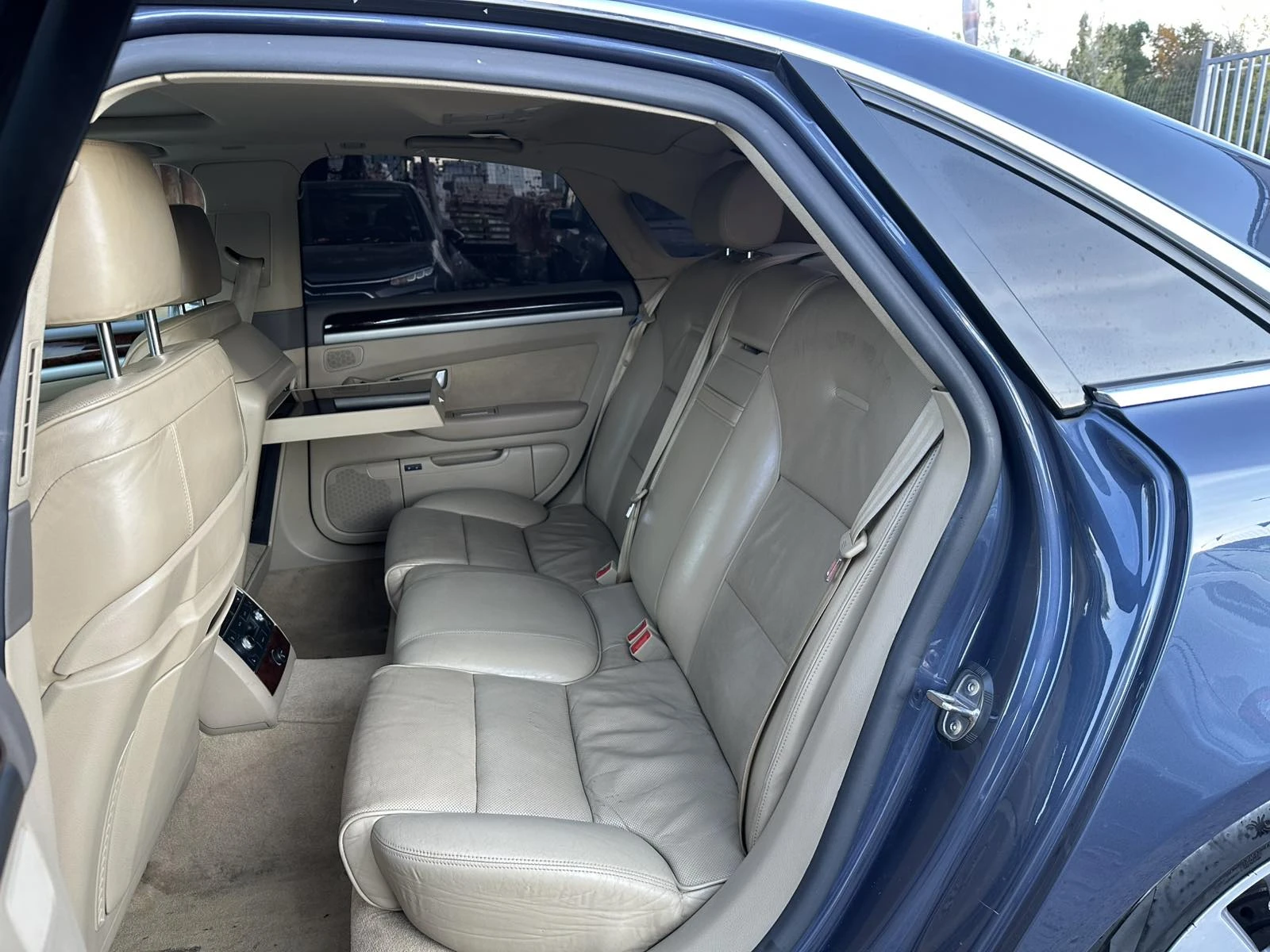 Audi A8 4.2TDI QUATTRO FACELIFT, снимка 10 - Автомобили и джипове - 56415477