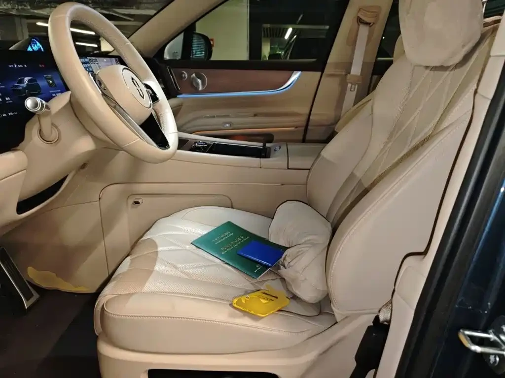 AITO 9 ULTRA 6-������ | 530hp AWD | 100kWh 800V | Mobile.bg � ����������� 14