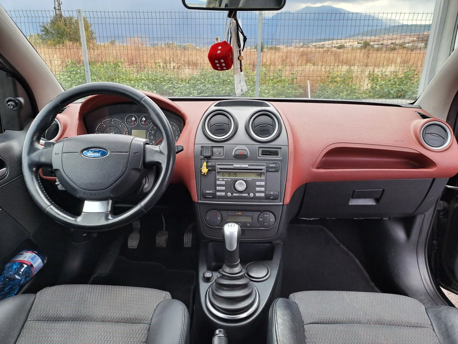 Ford Fiesta 1.6 TDCI ST, снимка 9 - Автомобили и джипове - 56534834