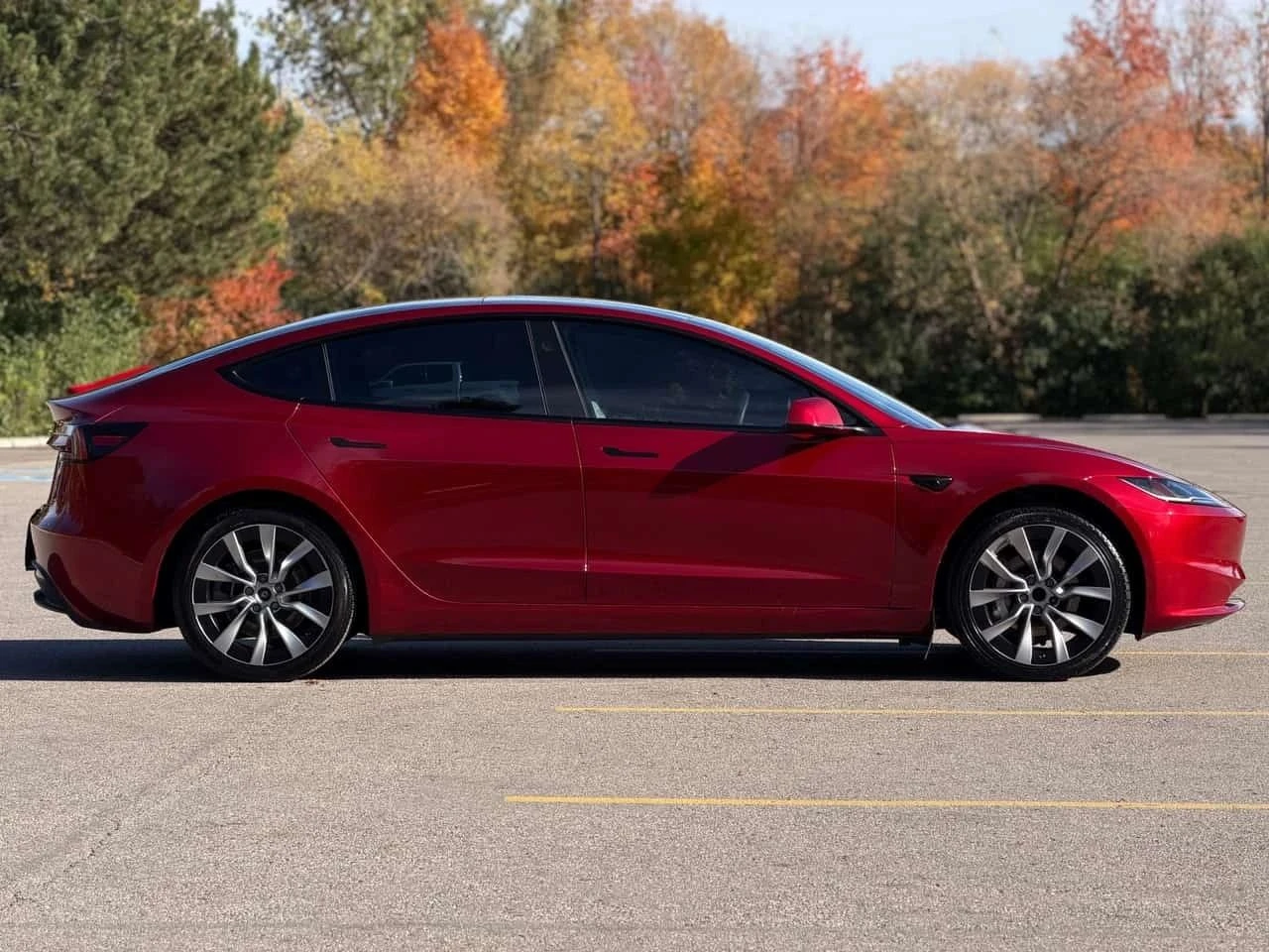 Tesla Model 3 | Mobile.bg � ����������� 4