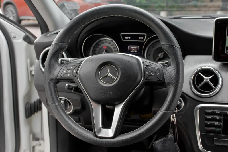 Mercedes-Benz GLA 200 CDI, снимка 14 - Автомобили и джипове - 47168118