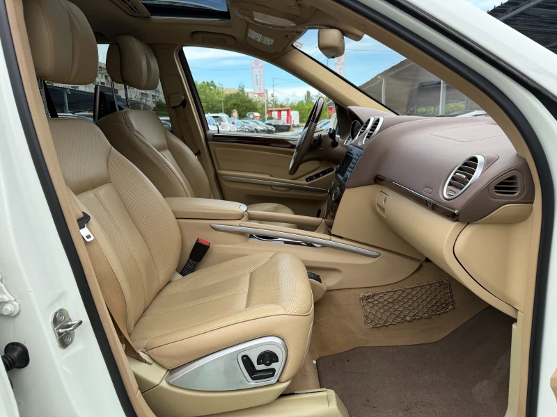 Mercedes-Benz GL 500 5.5 V8, 6+ 1 Места, снимка 8 - Автомобили и джипове - 50274630