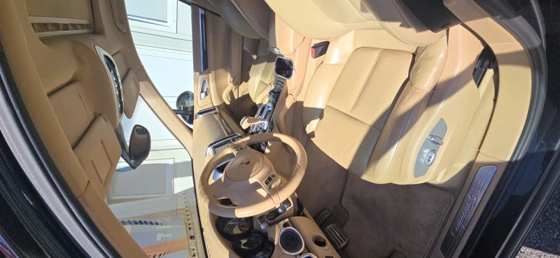 Porsche Cayenne, снимка 13 - Автомобили и джипове - 52180054