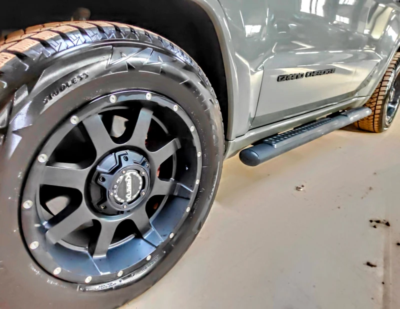 Jeep Grand cherokee 3.6 High Altitude, снимка 9 - Автомобили и джипове - 53126013