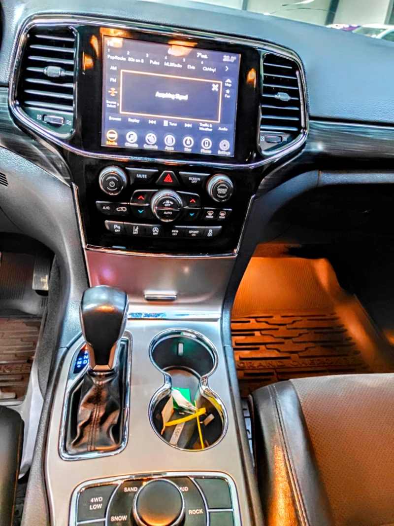 Jeep Grand cherokee 3.6 High Altitude, снимка 10 - Автомобили и джипове - 53126013