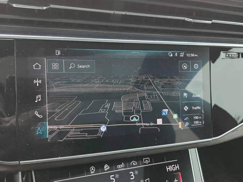 Audi Q8 PROGRESSIV  CARFAX, снимка 10 - Автомобили и джипове - 53443155