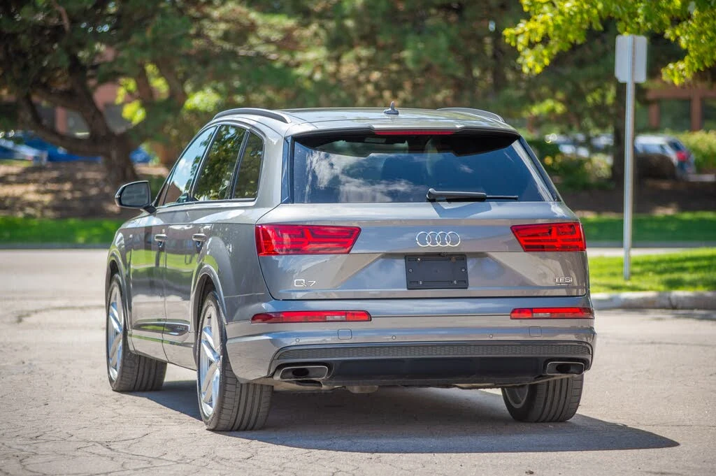 Audi Q7 * 3.0 TFSI* Technik * 360 * PANO * quattro *  - изображение 5