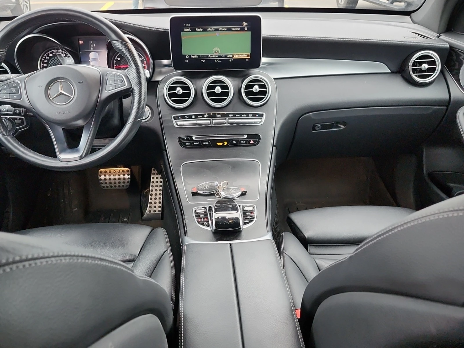 Mercedes-Benz GLC 43 AMG * * CARFAX * *   * *  | Mobile.bg   8