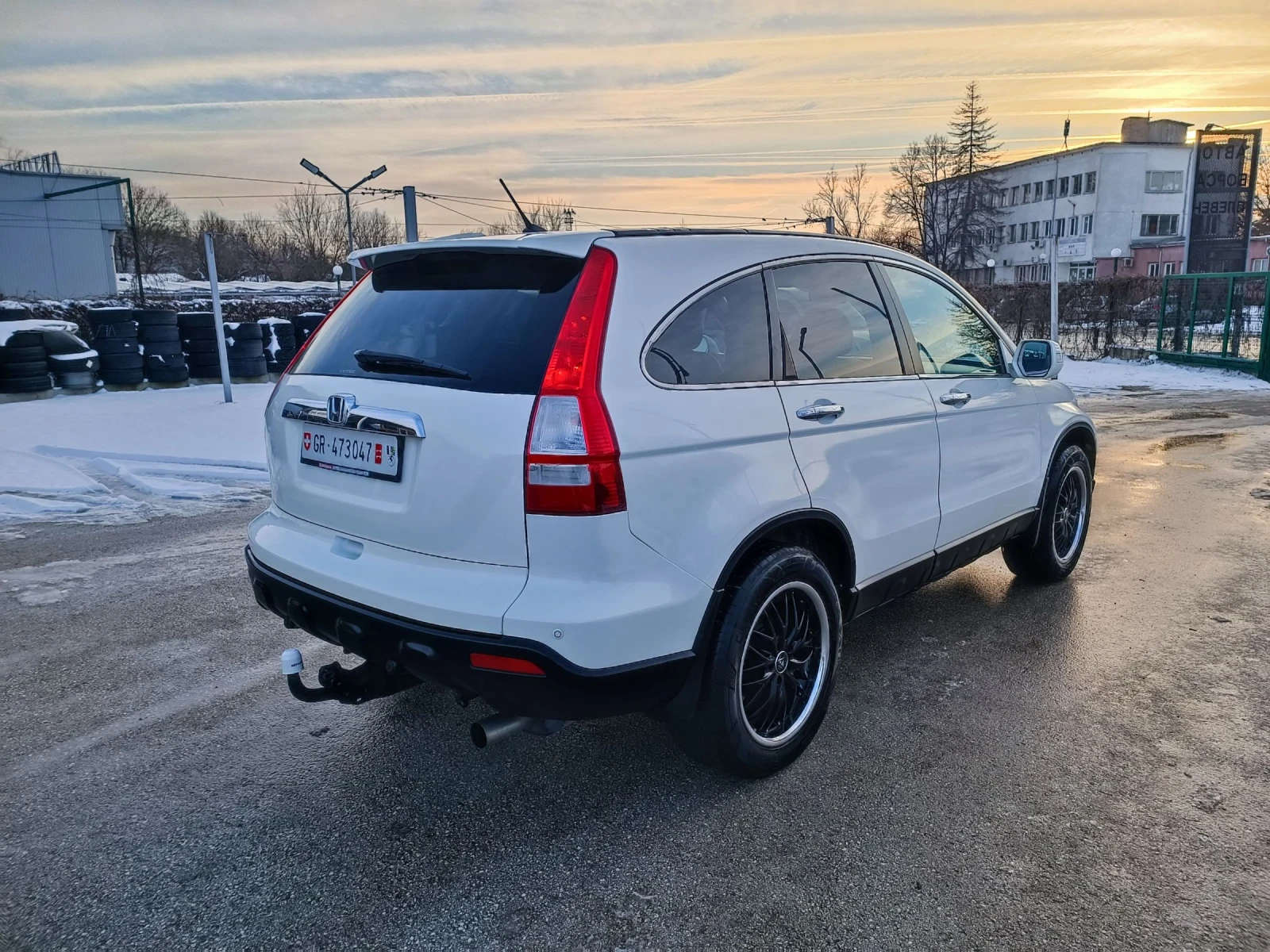 Honda Cr-v 2.0i-150кс-ШВЕЙЦАРИЯ-РЪЧКА-6ск - изображение 3