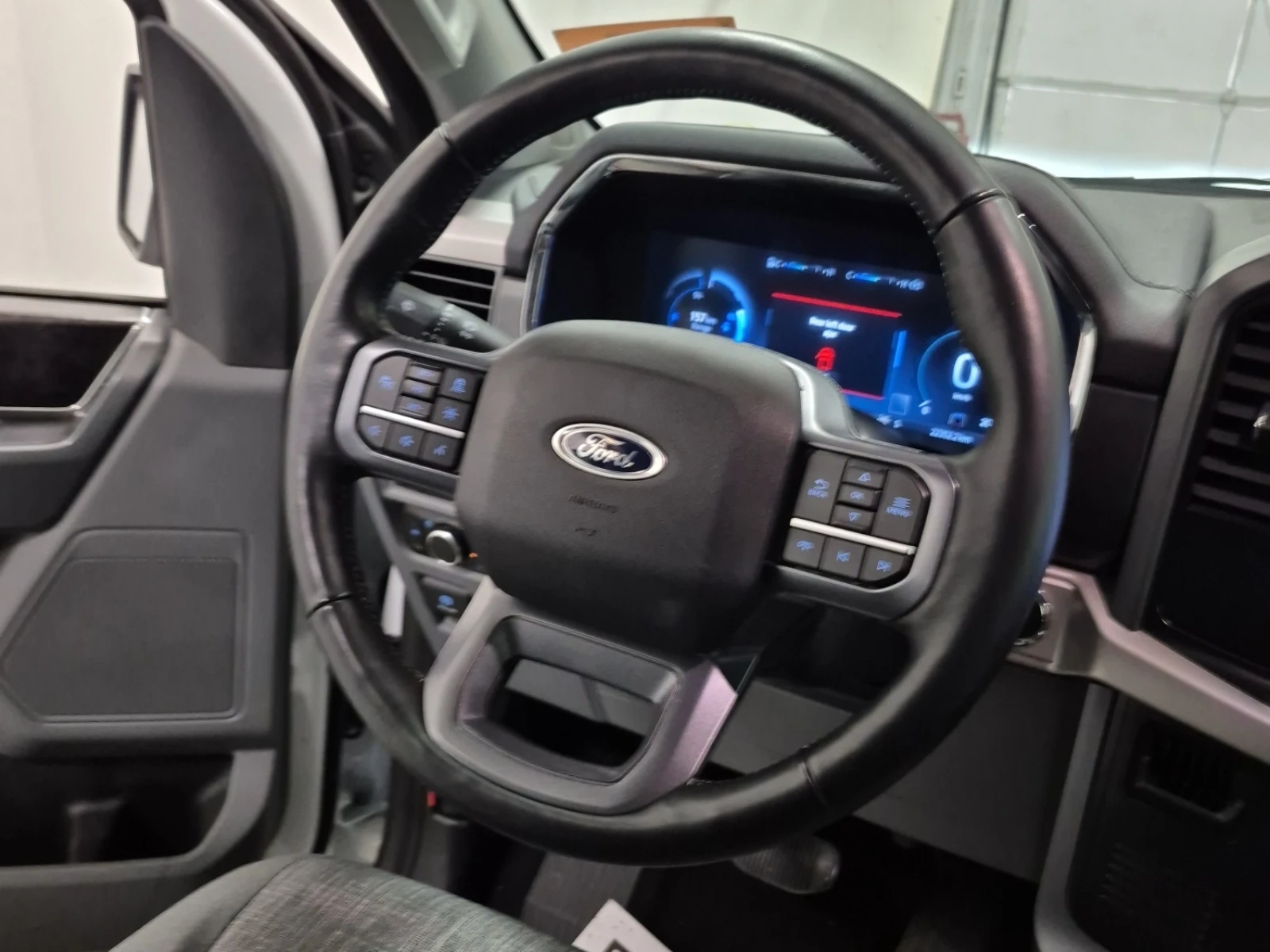Ford F150 LIGHTNING| ��������| CARFAX| ��� ������������ ���� | Mobile.bg � ����������� 11