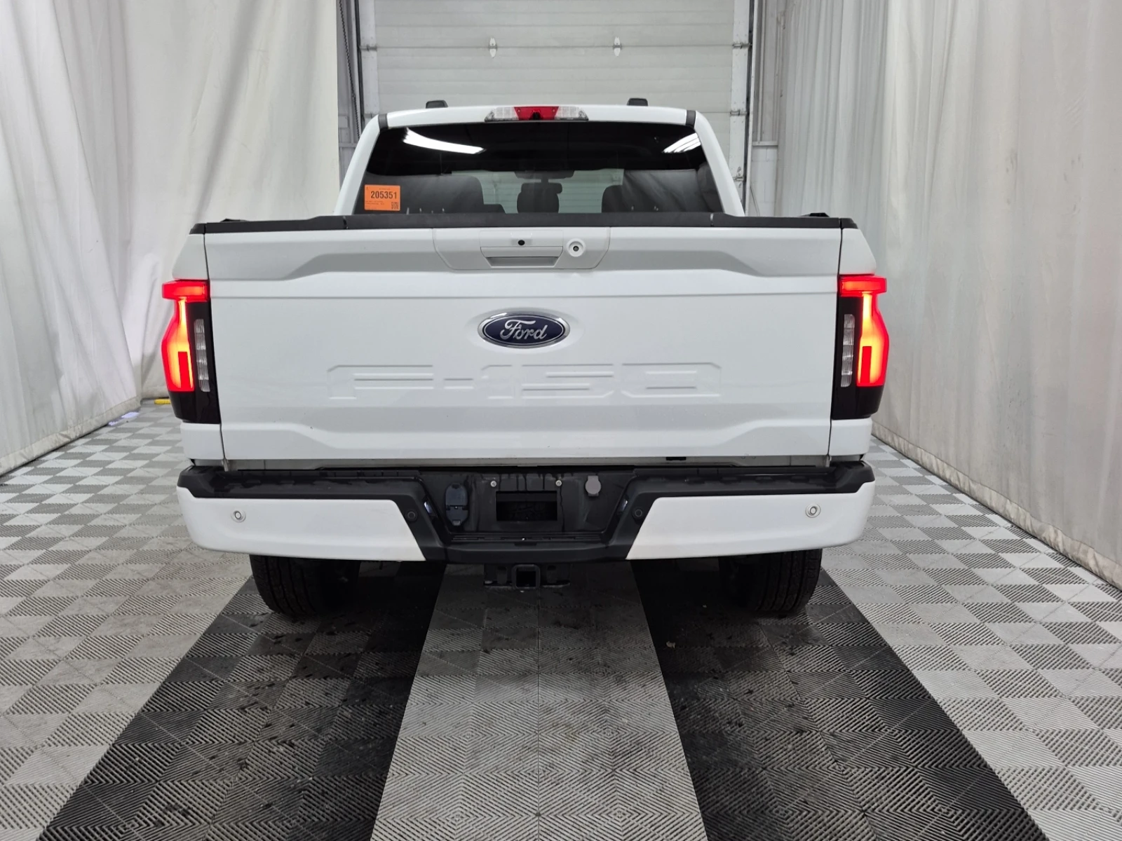Ford F150 LIGHTNING| ��������| CARFAX| ��� ������������ ���� | Mobile.bg � ����������� 6