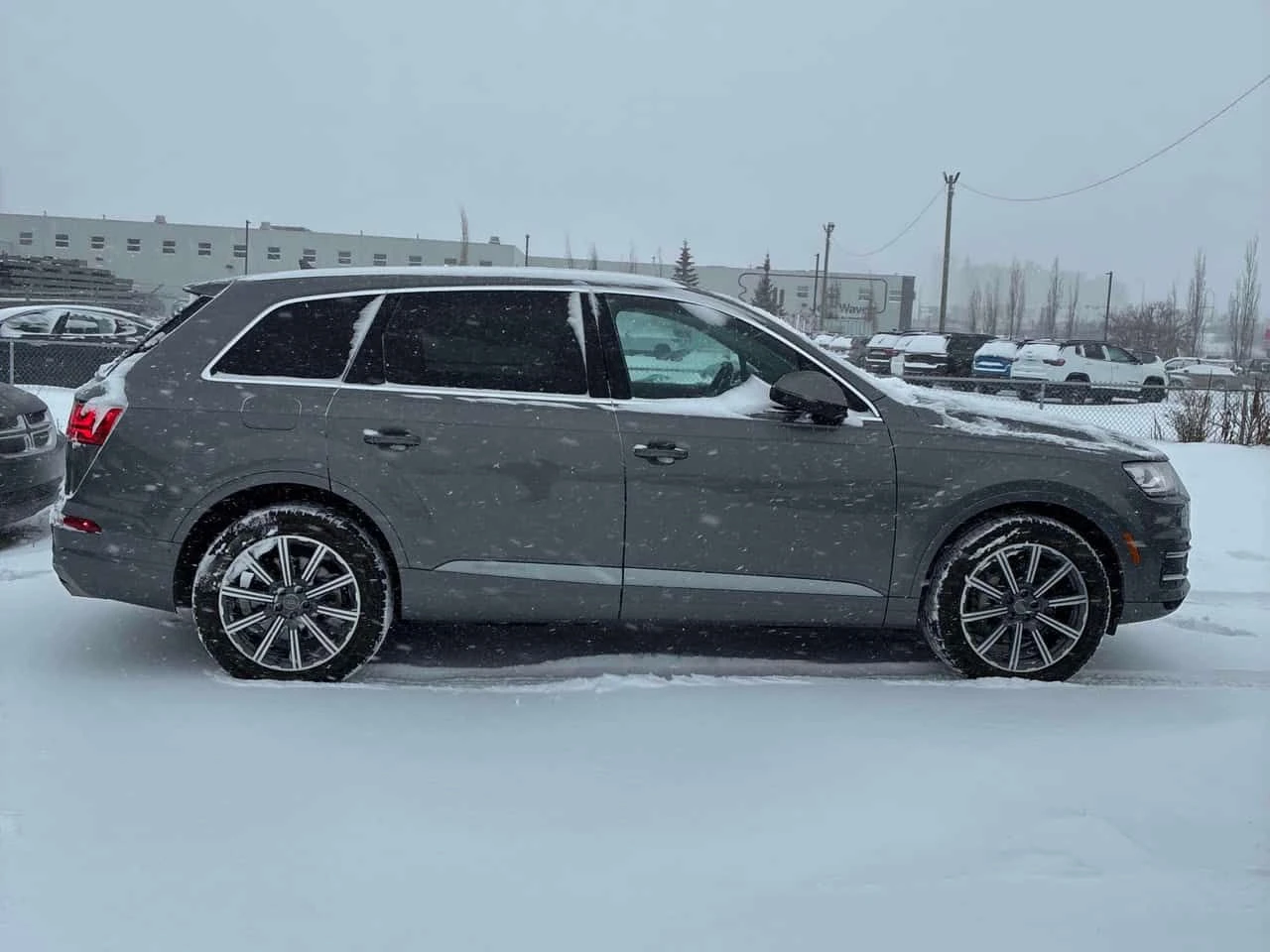 Audi Q7 * Progressiv * CARFAX * ���������* ���������*  | Mobile.bg � ����������� 3