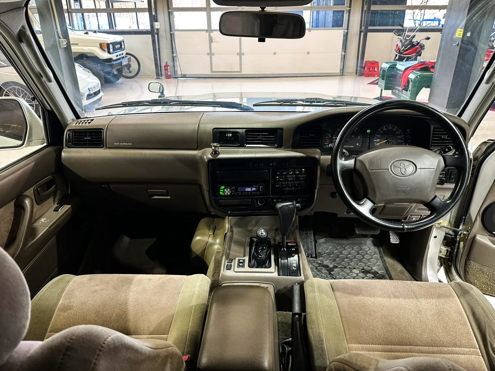 Toyota Land cruiser 80 VX Limited  , снимка 12 - Автомобили и джипове - 53733879